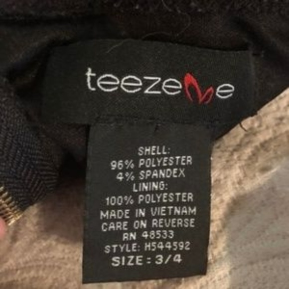 NEW Off-The-Shoulder Little Black Cocktail Dress - Picture 7 of 7